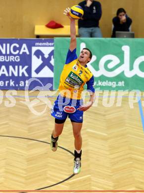 Volleyball. MEVZA. Aich/Dob gegen Mladost ZAGREB. Krasnevski Kiryll (Aich/Dob). Bleiburg, 14.10.2015.
Foto: Kuess
---
pressefotos, pressefotografie, kuess, qs, qspictures, sport, bild, bilder, bilddatenbank