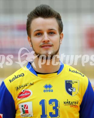 Volleyball. MEVZA. Aich/Dob. Portrait. Thaller Maximilian (Aich/Dob). Bleiburg, 14.10.2015.
Foto: Kuess
---
pressefotos, pressefotografie, kuess, qs, qspictures, sport, bild, bilder, bilddatenbank