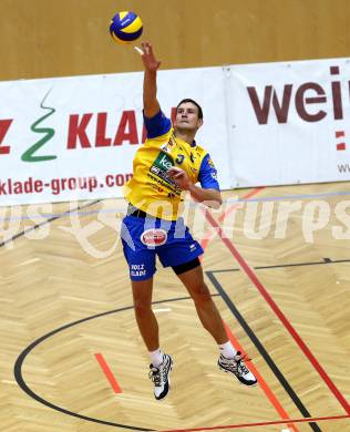 Volleyball. MEVZA. Aich/Dob gegen Mladost ZAGREB. Hruska Michal (Aich/Dob). Bleiburg, 14.10.2015.
Foto: Kuess
---
pressefotos, pressefotografie, kuess, qs, qspictures, sport, bild, bilder, bilddatenbank