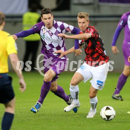 Fussball Sky go Erste Liga. SK Austria Klagenfurt gegen LASK Linz.    Bernd Kager,  (Klagenfurt),  Thomas Hinum (Linz). Klagenfurt, am 16.10.2015.
Foto: Kuess
---
pressefotos, pressefotografie, kuess, qs, qspictures, sport, bild, bilder, bilddatenbank