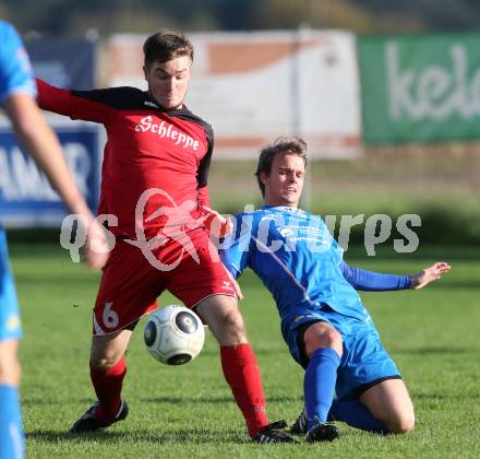 Fussball Unterliga Ost. Woelfnitz gegen Sele Zell. David Podgornik, (Woelfnitz),  Dorian Urank (Sele Zell). Woelfnitz, am 17.10.2015.
Foto: Kuess
---
pressefotos, pressefotografie, kuess, qs, qspictures, sport, bild, bilder, bilddatenbank