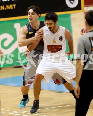 Basketball 2. Bundesliga 2015/16 Grunddurchgang 5.Runde.  Woerthersee Piraten gegen Raiders Villach. Daniel Gspandl, ( Woerthersee Piraten), Andreas Kuttnig (Villach). Klagenfurt, am 17.10.2015.
Foto: Kuess
---
pressefotos, pressefotografie, kuess, qs, qspictures, sport, bild, bilder, bilddatenbank