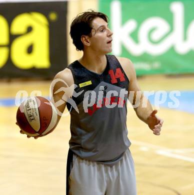 Basketball 2. Bundesliga 2015/16 Grunddurchgang 5.Runde.  Woerthersee Piraten gegen Raiders Villach.  Andreas Kuttnig (Villach). Klagenfurt, am 17.10.2015.
Foto: Kuess
---
pressefotos, pressefotografie, kuess, qs, qspictures, sport, bild, bilder, bilddatenbank