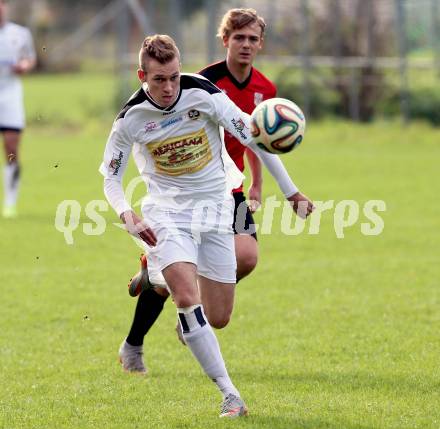 Fussball Kaerntner Liga. Maria Saal gegen Spittal.  Daniel Urbas  (Spittal). Maria Saal, am 17.10.2015.
Foto: Kuess
---
pressefotos, pressefotografie, kuess, qs, qspictures, sport, bild, bilder, bilddatenbank