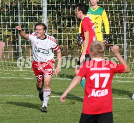 Fussball Unterliga Ost. St. Michael/Bleiburg gegen St. Andrae/Lav. Torjubel Guenther Feimuth (St. Michael),. St. Michael/Bleiburg, am 18.10.2015.
Foto: Kuess
---
pressefotos, pressefotografie, kuess, qs, qspictures, sport, bild, bilder, bilddatenbank