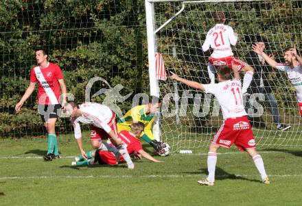 Fussball Unterliga Ost. St. Michael/Bleiburg gegen St. Andrae/Lav.  Torjubel St. Michael. St. Michael/Bleiburg, am 18.10.2015.
Foto: Kuess
---
pressefotos, pressefotografie, kuess, qs, qspictures, sport, bild, bilder, bilddatenbank