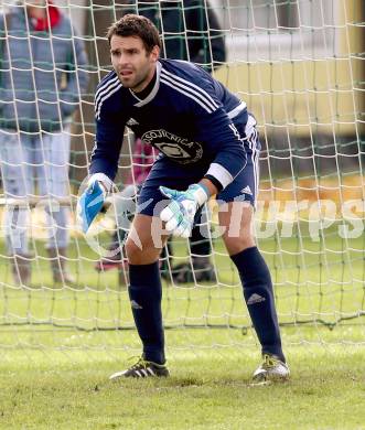 Fussball Unterliga Ost. St. Michael/Bleiburg gegen St. Andrae/Lav.  Ivo Mueller  (St. Michael). St. Michael/Bleiburg, am 18.10.2015.
Foto: Kuess
---
pressefotos, pressefotografie, kuess, qs, qspictures, sport, bild, bilder, bilddatenbank