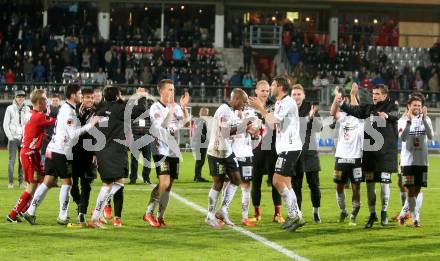 Fussball tipico Bundesliga. RZ Pellets WAC gegen SK Rapid Wien.  Jubel WAC. Wolfsberg, am 18.10.2015.
Foto: Kuess
---
pressefotos, pressefotografie, kuess, qs, qspictures, sport, bild, bilder, bilddatenbank