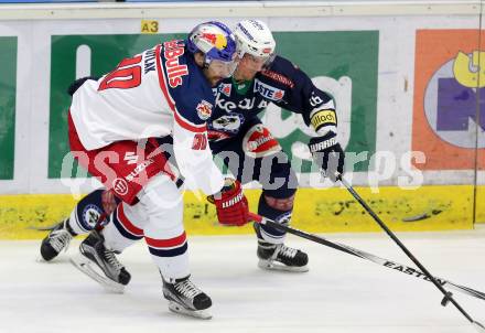 EBEL. Eishockey Bundesliga. EC VSV gegen EC Red Bull Salzburg. Daniel Nageler,  (VSV), Zdenek Kutlak (Salzburg). Villach, am 20.10.2015.
Foto: Kuess 


---
pressefotos, pressefotografie, kuess, qs, qspictures, sport, bild, bilder, bilddatenbank