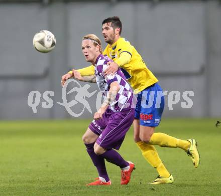 Fussball Sky go Erste Liga. SK Austria Klagenfurt gegen SKN St. Poelten.    Dominik Puercher, (Klagenfurt), Lucas Sogovia Daniel  (St. Poelten). Klagenfurt, am 16.10.2015.
Foto: Kuess
---
pressefotos, pressefotografie, kuess, qs, qspictures, sport, bild, bilder, bilddatenbank