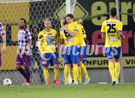 Fussball Sky go Erste Liga. SK Austria Klagenfurt gegen SKN St. Poelten.    Torjubel  (St. Poelten). Klagenfurt, am 16.10.2015.
Foto: Kuess
---
pressefotos, pressefotografie, kuess, qs, qspictures, sport, bild, bilder, bilddatenbank