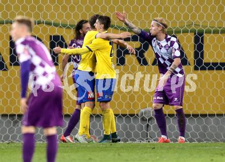 Fussball Sky go Erste Liga. SK Austria Klagenfurt gegen SKN St. Poelten.    Torjubel  (St. Poelten). Klagenfurt, am 16.10.2015.
Foto: Kuess
---
pressefotos, pressefotografie, kuess, qs, qspictures, sport, bild, bilder, bilddatenbank