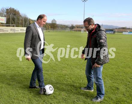 Fussball Unterliga Ost. Medientermin ASKOE Woelfnitz, DSG Sele Zell.   Gerhard Engl (Woelfnitz), Alexander Mak (Sele Zell) . Woelfnitz, am 23.10.2015.
Foto: Kuess
---
pressefotos, pressefotografie, kuess, qs, qspictures, sport, bild, bilder, bilddatenbank