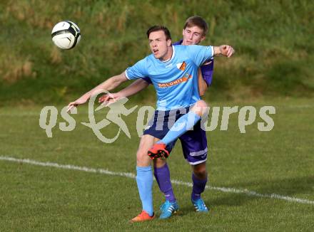 Fussball Unterliga Ost. SG FC Poggersdorf gegen Eberstein. Marcel Untersteiner,  (Poggersdorf), Aleksandar Radonjic (Eberstein). Poggersdorf, am 25.10.2015.
Foto: Kuess
---
pressefotos, pressefotografie, kuess, qs, qspictures, sport, bild, bilder, bilddatenbank