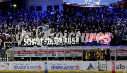 EBEL. Eishockey Bundesliga. EC VSV gegen UPC Vienna Capitals. Fans (VSV). Villach, am 26.10.2015.
Foto: Kuess 


---
pressefotos, pressefotografie, kuess, qs, qspictures, sport, bild, bilder, bilddatenbank