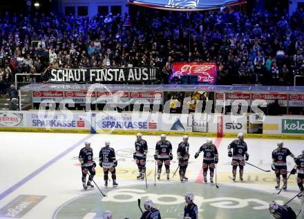 EBEL. Eishockey Bundesliga. EC VSV gegen UPC Vienna Capitals. Fans (VSV), (Vienna Capitals). Villach, am 26.10.2015.
Foto: Kuess 


---
pressefotos, pressefotografie, kuess, qs, qspictures, sport, bild, bilder, bilddatenbank