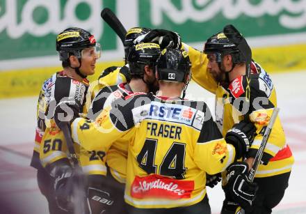 EBEL. Eishockey Bundesliga. EC VSV gegen UPC Vienna Capitals. Torjubel Andreas Noedl, Jamie Fraser, Danny Bois, Philippe Lakos (Vienna Capitals). Villach, am 26.10.2015.
Foto: Kuess 


---
pressefotos, pressefotografie, kuess, qs, qspictures, sport, bild, bilder, bilddatenbank