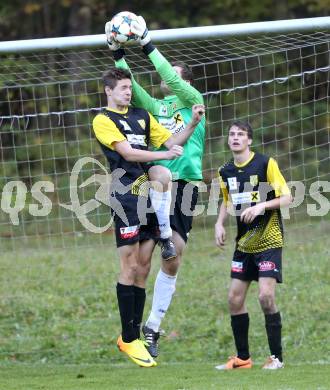 Fussball. 1. Klasse D. Eisenkappel gegen Bad St. Leonhard. Fabian Pirker, Lukas Hartl (Bad St. Leonhard). Eisenkappel, 26.10.2015.
Foto: Kuess
---
pressefotos, pressefotografie, kuess, qs, qspictures, sport, bild, bilder, bilddatenbank