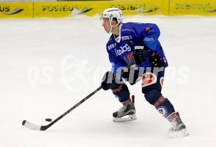 EBEL. Eishockey Bundesliga. EC VSV gegen Moser Medical Graz 99ers.  Dustin Johner (VSV). Villach, am 30.10.2015.
Foto: Kuess 


---
pressefotos, pressefotografie, kuess, qs, qspictures, sport, bild, bilder, bilddatenbank