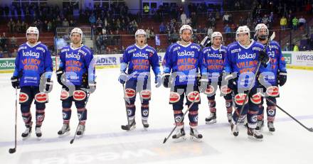 EBEL. Eishockey Bundesliga. EC VSV gegen Moser Medical Graz 99ers.  Jubel (VSV). Villach, am 30.10.2015.
Foto: Kuess 


---
pressefotos, pressefotografie, kuess, qs, qspictures, sport, bild, bilder, bilddatenbank