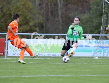 Fussball. 1. Klasse D. Eisenkappel gegen Bad St. Leonhard. Tor Denis Kujundzic, (Eisenkappel), Lukas Hartl (Bad St. Leonhard). Eisenkappel, 26.10.2015.
Foto: Kuess
---
pressefotos, pressefotografie, kuess, qs, qspictures, sport, bild, bilder, bilddatenbank