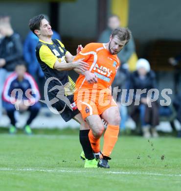 Fussball. 1. Klasse D. Eisenkappel gegen Bad St. Leonhard. Rok Osep (Eisenkappel), Franz Zuber (Bad St. Leonhard). Eisenkappel, 26.10.2015.
Foto: Kuess
---
pressefotos, pressefotografie, kuess, qs, qspictures, sport, bild, bilder, bilddatenbank