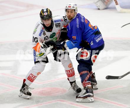 EBEL. Eishockey Bundesliga. EC VSV gegen Moser Medical Graz 99ers.  Eric Hunter,  (VSV), Zintis Nauris Zusevics (Graz). Villach, am 30.10.2015.
Foto: Kuess 


---
pressefotos, pressefotografie, kuess, qs, qspictures, sport, bild, bilder, bilddatenbank