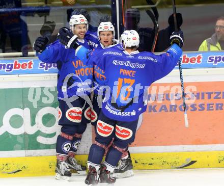 EBEL. Eishockey Bundesliga. EC VSV gegen Moser Medical Graz 99ers.  Torjubel Rick Schofield, Nico Brunner, Ziga Pance (VSV). Villach, am 30.10.2015.
Foto: Kuess 


---
pressefotos, pressefotografie, kuess, qs, qspictures, sport, bild, bilder, bilddatenbank