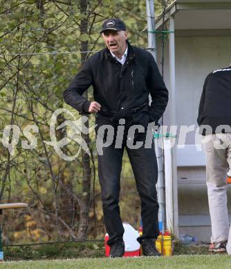 Fussball 1. KLasse C. Sirnitz gegen ASK. Trainer Manfred Mertel  (ASK). Sirnitz, am 31.10.2015.
Foto: Kuess
---
pressefotos, pressefotografie, kuess, qs, qspictures, sport, bild, bilder, bilddatenbank