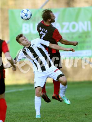 Fussball 1. KLasse C. Sirnitz gegen ASK. Patrick Daniel Fresenberger, (Sirnitz), Thomas Wallner (ASK). Sirnitz, am 31.10.2015.
Foto: Kuess
---
pressefotos, pressefotografie, kuess, qs, qspictures, sport, bild, bilder, bilddatenbank