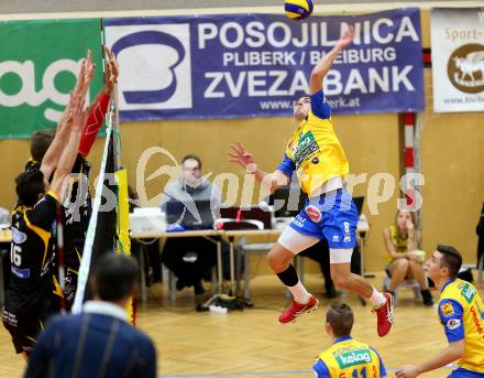 Volleyball. CEV Cup. SK Aich/Dob gegen Hurrikaani Loimaa (FIN). Mlynarcik Peter (Aich/Dob). Bleiburg, 4.11.2015.
Foto: Kuess
---
pressefotos, pressefotografie, kuess, qs, qspictures, sport, bild, bilder, bilddatenbank