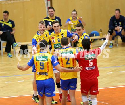 Volleyball. CEV Cup. SK Aich/Dob gegen Hurrikaani Loimaa (FIN). Jubel (Aich/Dob). Bleiburg, 4.11.2015.
Foto: Kuess
---
pressefotos, pressefotografie, kuess, qs, qspictures, sport, bild, bilder, bilddatenbank