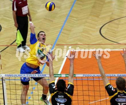 Volleyball. CEV Cup. SK Aich/Dob gegen Hurrikaani Loimaa (FIN). Krasnevski Kiryll (Aich/Dob). Bleiburg, 4.11.2015.
Foto: Kuess
---
pressefotos, pressefotografie, kuess, qs, qspictures, sport, bild, bilder, bilddatenbank