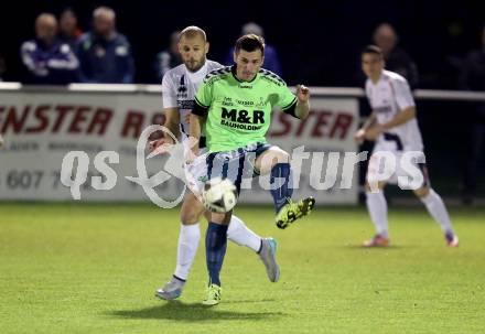 Fussball Kaerntner Liga. SAK gegen Feldkirchen. Christian Dlopst (SAK), Mario Antunovic (Feldkirchen). Welzenegg, am 6.11.2015.
Foto: Kuess
---
pressefotos, pressefotografie, kuess, qs, qspictures, sport, bild, bilder, bilddatenbank