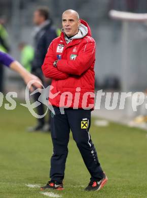 Fussball Sky go Erste Liga. SK Austria Klagenfurt gegen FC Wacker Innsbruck. Trainer Klaus Schmidt  (Innsbruck). Klagenfurt, am 6.11.2015.
Foto: Kuess
---
pressefotos, pressefotografie, kuess, qs, qspictures, sport, bild, bilder, bilddatenbank