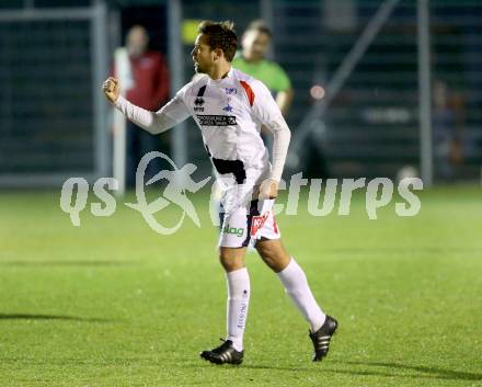 Fussball Kaerntner Liga. SAK gegen Feldkirchen. Torjubel Michael Kirisits (SAK). Welzenegg, am 6.11.2015.
Foto: Kuess
---
pressefotos, pressefotografie, kuess, qs, qspictures, sport, bild, bilder, bilddatenbank