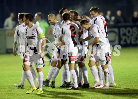 Fussball Kaerntner Liga. SAK gegen Feldkirchen. Torjubel  (SAK). Welzenegg, am 6.11.2015.
Foto: Kuess
---
pressefotos, pressefotografie, kuess, qs, qspictures, sport, bild, bilder, bilddatenbank