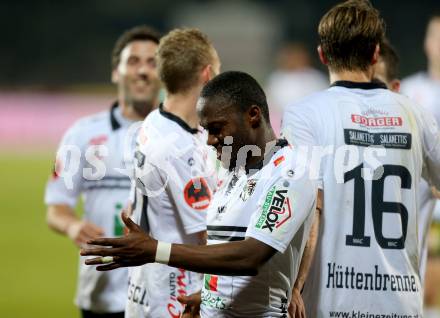 Fussball tipico Bundesliga. RZ Pellets WAC gegen SV Mattersburg. Torjubel Issiaka Ouedraogo (WAC). Wolfsberg, am 7.11.2015.
Foto: Kuess
---
pressefotos, pressefotografie, kuess, qs, qspictures, sport, bild, bilder, bilddatenbank