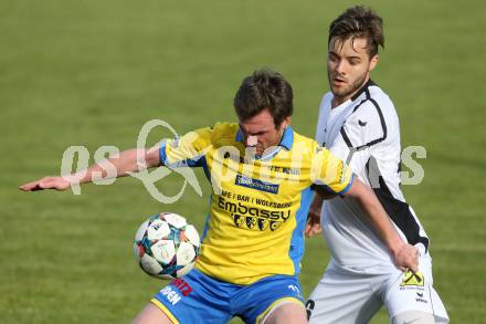 Fussball Kaerntner Liga. Voelkermarkt gegen St. Michael/Lavanttal.  Michael Fick,  (Voelkermarkt), Rener Prieler (St. Michael). Voelkermarkt, am 7.11.2015.
Foto: Kuess
---
pressefotos, pressefotografie, kuess, qs, qspictures, sport, bild, bilder, bilddatenbank