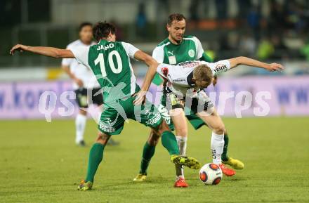 Fussball tipico Bundesliga. RZ Pellets WAC gegen SV Mattersburg. Christoph Rabitsch,  (WAC), Velasco Farinas Alejandro (Mattersburg). Wolfsberg, am 7.11.2015.
Foto: Kuess
---
pressefotos, pressefotografie, kuess, qs, qspictures, sport, bild, bilder, bilddatenbank