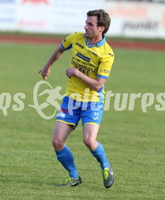 Fussball Kaerntner Liga. Voelkermarkt gegen St. Michael/Lavanttal.  Rene Prieler (St. Michael). Voelkermarkt, am 7.11.2015.
Foto: Kuess
---
pressefotos, pressefotografie, kuess, qs, qspictures, sport, bild, bilder, bilddatenbank