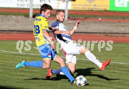 Fussball Kaerntner Liga. Voelkermarkt gegen St. Michael/Lavanttal.  Mario Presterl,  (Voelkermarkt), Stefan Arzberger (St. Michael). Voelkermarkt, am 7.11.2015.
Foto: Kuess
---
pressefotos, pressefotografie, kuess, qs, qspictures, sport, bild, bilder, bilddatenbank