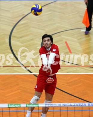 Volleyball. CEV Cup. SK Aich/Dob gegen Hurrikaani Loimaa (FIN). Weber Martin Nicolas (Aich/Dob). Bleiburg, 4.11.2015.
Foto: Kuess
---
pressefotos, pressefotografie, kuess, qs, qspictures, sport, bild, bilder, bilddatenbank