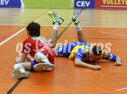 Volleyball. CEV Cup. SK Aich/Dob gegen Hurrikaani Loimaa (FIN).  Weber Martin Nicolas, Palgut Filip (Aich/Dob). Bleiburg, 4.11.2015.
Foto: Kuess
---
pressefotos, pressefotografie, kuess, qs, qspictures, sport, bild, bilder, bilddatenbank