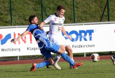 Fussball Regionalliga. RZ Pellets WAC Amateure gegen Annabichler SV.  Raimund Valtiner, (WAC), Grega Triplat  (ASV). Wolfsberg, Lavanttal Arena, am 8.11.2015.
Foto: Kuess
---
pressefotos, pressefotografie, kuess, qs, qspictures, sport, bild, bilder, bilddatenbank