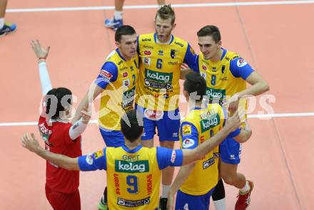 Volleyball BUndesliga. SK Posojilnica Aich/Dob gegen Hypo Tirol VT.  Jubel (Aich/Dob). Bleiburg, am 12.11.2015.
Foto: Kuess
---
pressefotos, pressefotografie, kuess, qs, qspictures, sport, bild, bilder, bilddatenbank