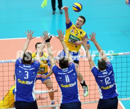 Volleyball BUndesliga. SK Posojilnica Aich/Dob gegen Hypo Tirol VT.  Kiryll Krasnevski (Aich/Dob). Bleiburg, am 12.11.2015.
Foto: Kuess
---
pressefotos, pressefotografie, kuess, qs, qspictures, sport, bild, bilder, bilddatenbank