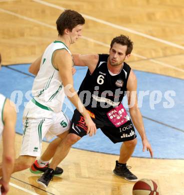 Basketball. OEBV Cup. KOS Celovec gegen BK Mattersburg Rocks. Andi Smrtnik, (KOS), David jandl (Mattersburg). Klagenfurt, am 14.11.2015.
Foto: Kuess
---
pressefotos, pressefotografie, kuess, qs, qspictures, sport, bild, bilder, bilddatenbank