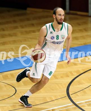 Basketball. OEBV Cup. KOS Celovec gegen BK Mattersburg Rocks. Jakob Strazar (KOS). Klagenfurt, am 14.11.2015.
Foto: Kuess
---
pressefotos, pressefotografie, kuess, qs, qspictures, sport, bild, bilder, bilddatenbank