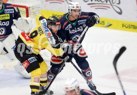 EBEL. Eishockey Bundesliga. EC VSV gegen UPC Vienna Capitals.  Ryan McKiernan, (VSV), Nikolaus Hartl  (Caps). Villach, am 17.11.2015.
Foto: Kuess 


---
pressefotos, pressefotografie, kuess, qs, qspictures, sport, bild, bilder, bilddatenbank